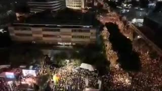 Thousands of protesters in Israel are filling the streets in protest of Benjamin Netanyahu (Video)