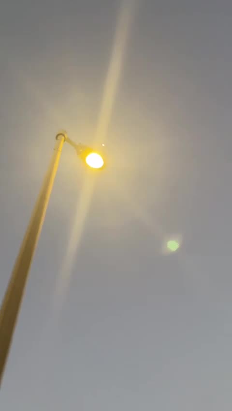 🚨⚡️ عـاجـل: طائرة مسيّرة تتسلل إلى إيلات والإنذارات تدوي في المدينة!