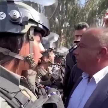 Raise our champion warrior 🇮🇱👏👑