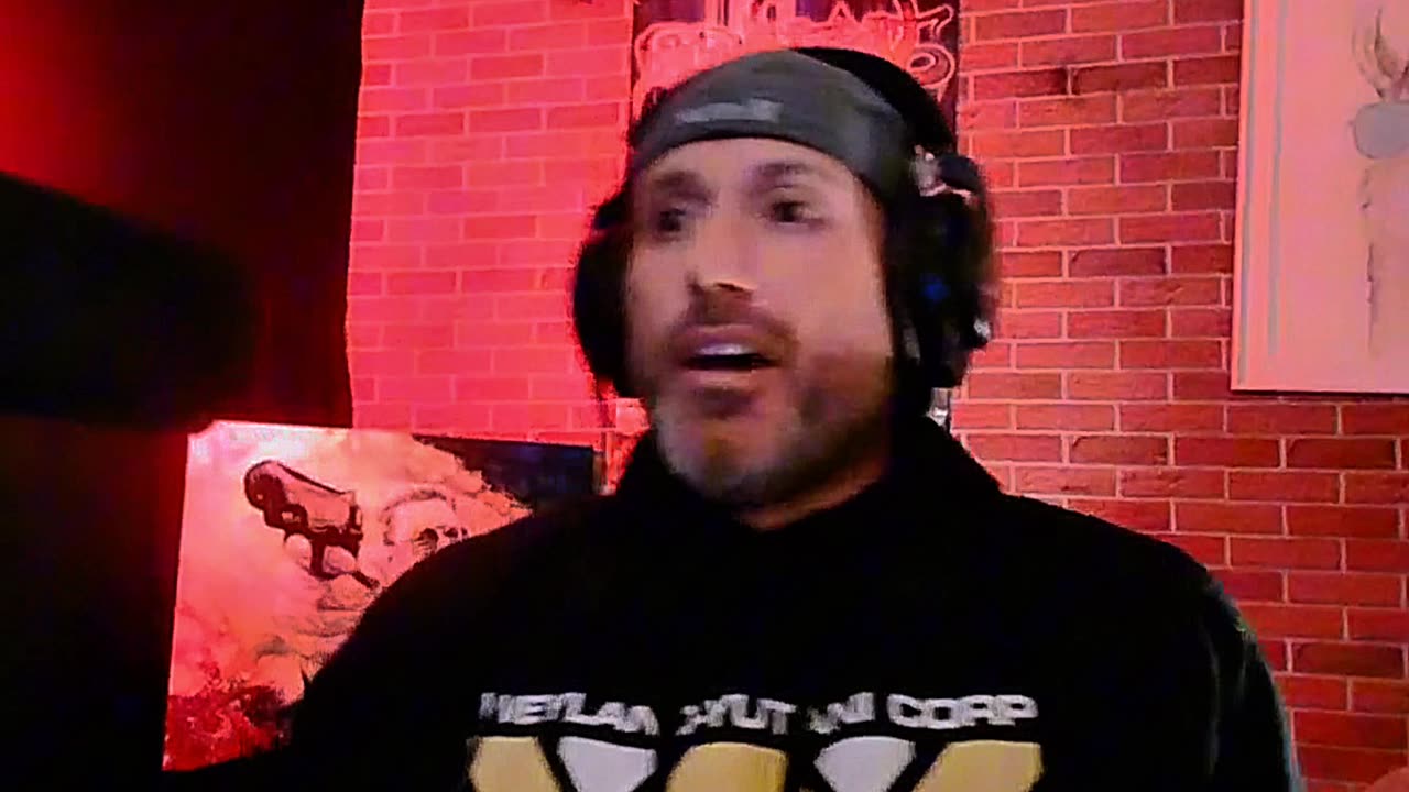 The Powdered Dusty goes 🔥scorched earth🔥 on Runaway Rob Noerr #shorts #shortsfeed #youtubeshorts