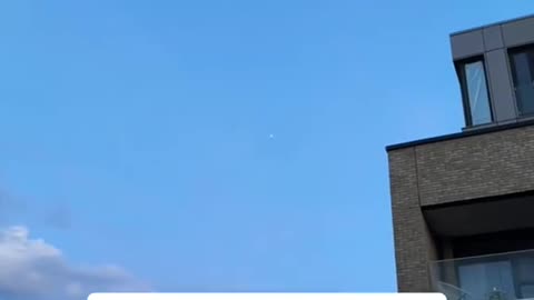 👽🛸 Unbelievable UFO Sighting Over Haggerston Park, London! | TheTruthAbove