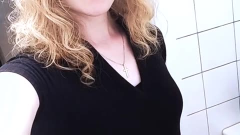 Give attention to this tgirl now