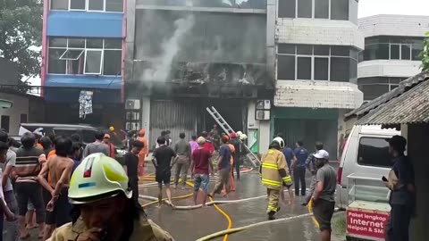 Deadly fire breaks out at multi-story building in Indonesia's Jakarta