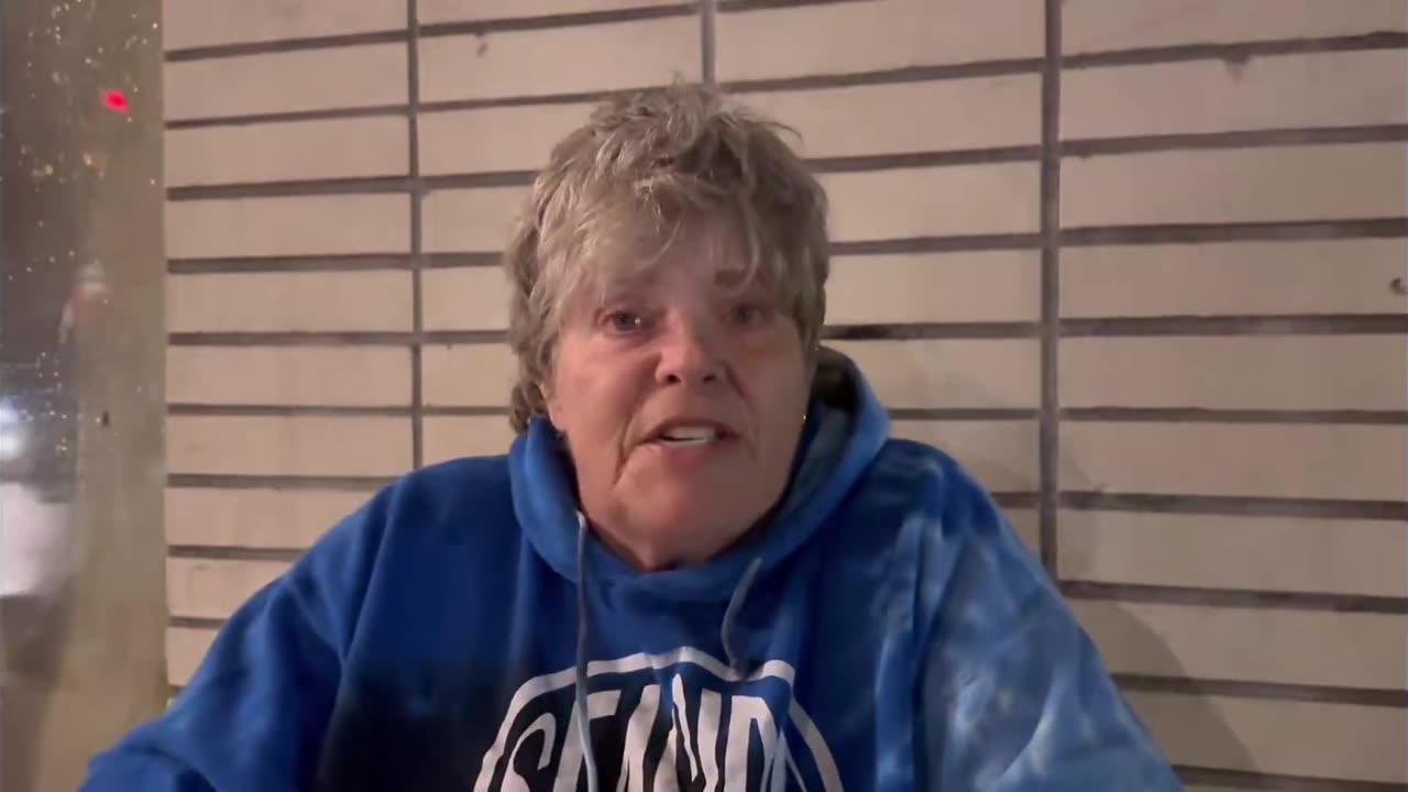 oceanplot @oceanplot WATCH my interview with Cindy, a resident of the building