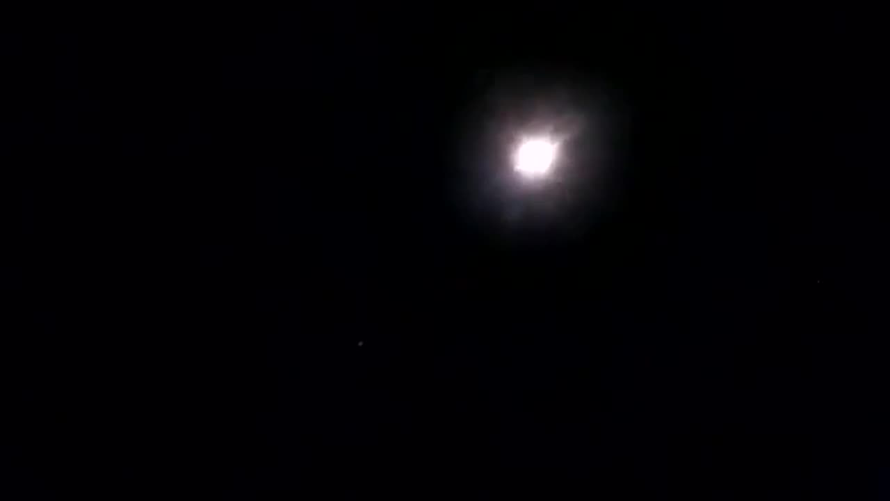 👽👁️ Potential UFO Sighting from a Decade Ago! What Do You Think? | TheTruthAbove
