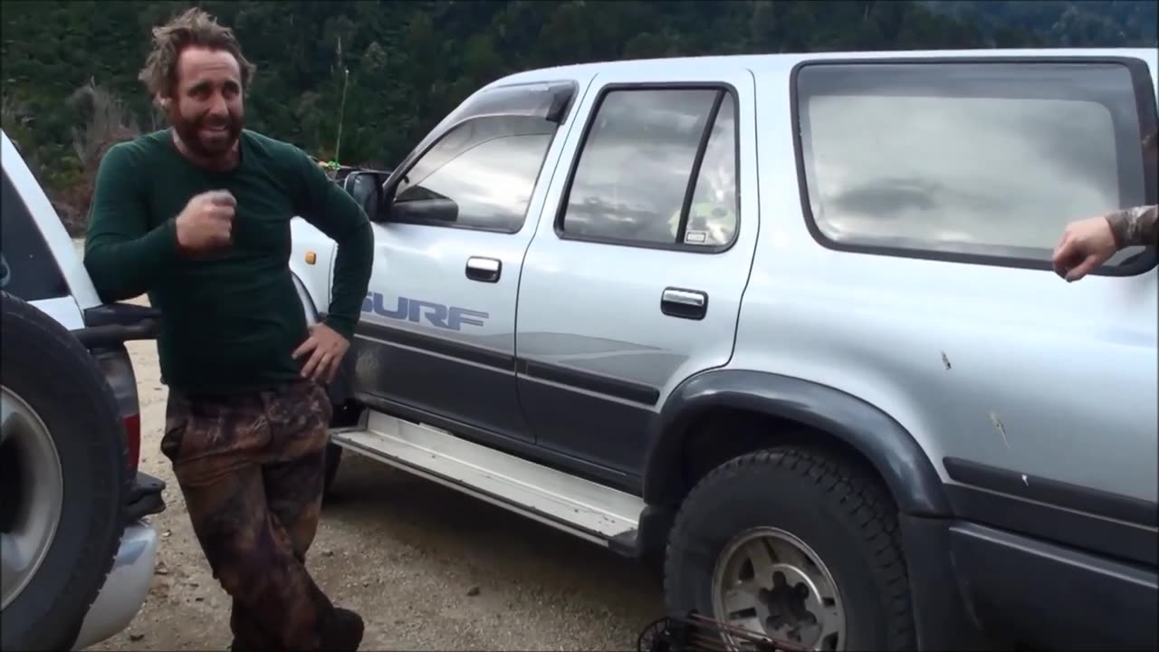 Kaimanawa roar bow hunt