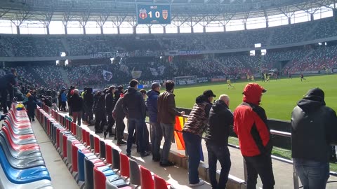 Steaua Bucuresti are viitor. Foarte multi copii și adolescenți la meciurile Stelei