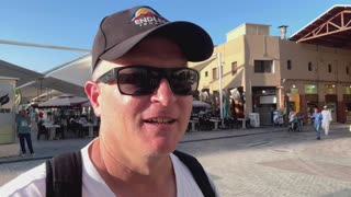 Kuwait’s Souk Al-Mubarakiya: Spices, Sweets & More