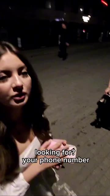 Black man "rizzing" in Moscow [Flokossama]