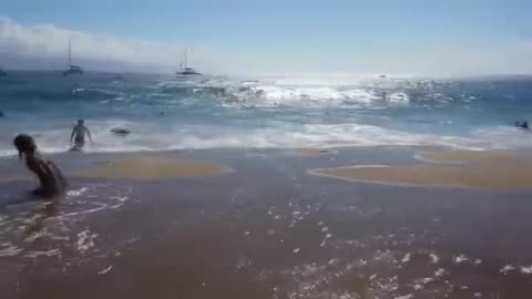 Top 5 SCARY beach waves