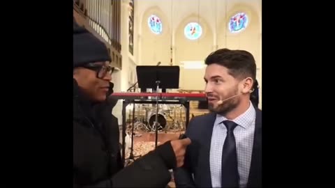 Disgraced Former CNN Host Don Lemon Confronts Pastor