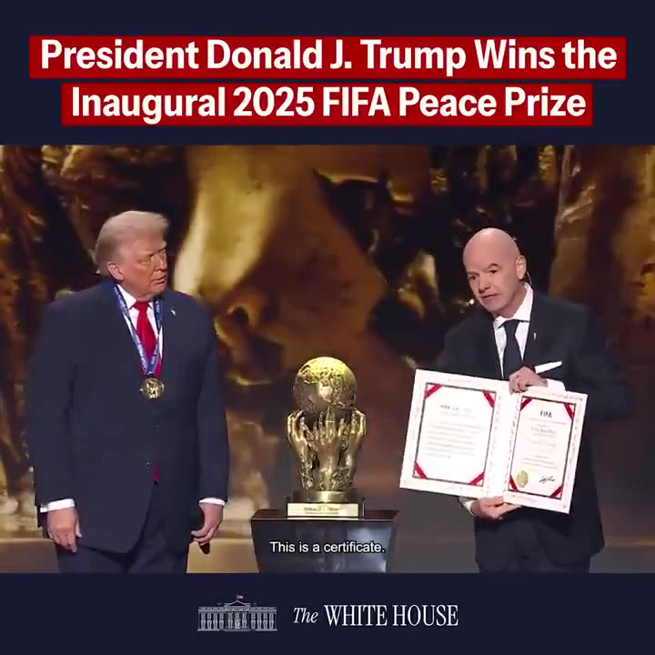 BREAKING : Infantino gave Trump the 2025 FIFA Peace Prize, is he worthy? 🤔