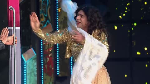 Shahrukh Khan And Sunil Grover Hilarious Skits - Zee Cine Awards 2024 -