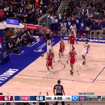 NBA - Cade Cunningham just vibes with the ball... Quick snatch behind into the quick lob pass 🥱