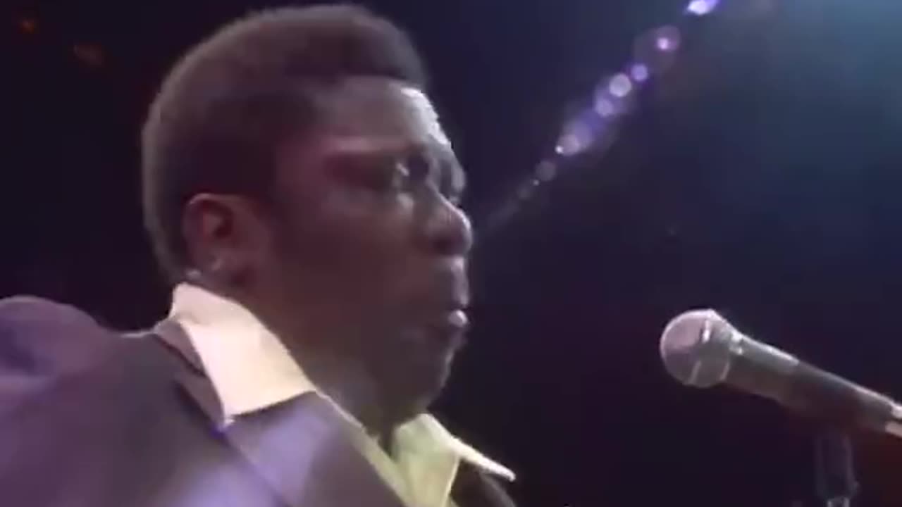 BB King - Why I Sing The Blues - (Live in Africa 1974)