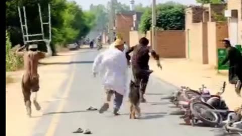 Mujhe kis time danda mara