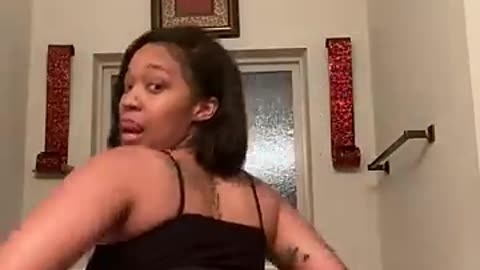 🔥 She Couldn’t Stop Bouncing 😈🍑