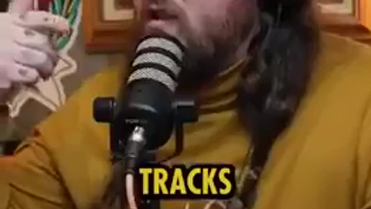 Schools in China are wearing these headbands