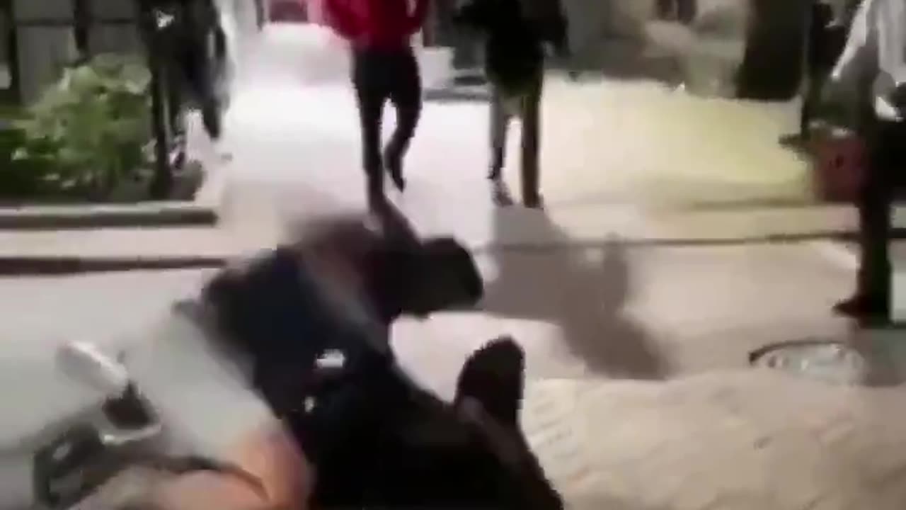 Cocky hood leader tries to jump a white dude walking