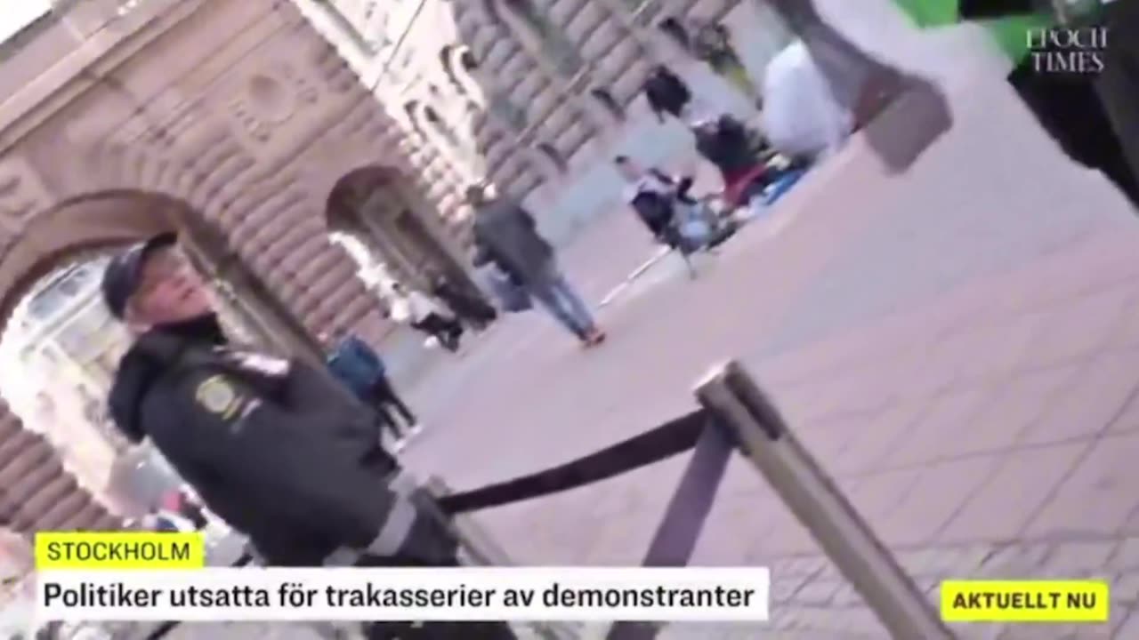 A Swedish journalist is assaulted by a pro-Palestinian Islamist.