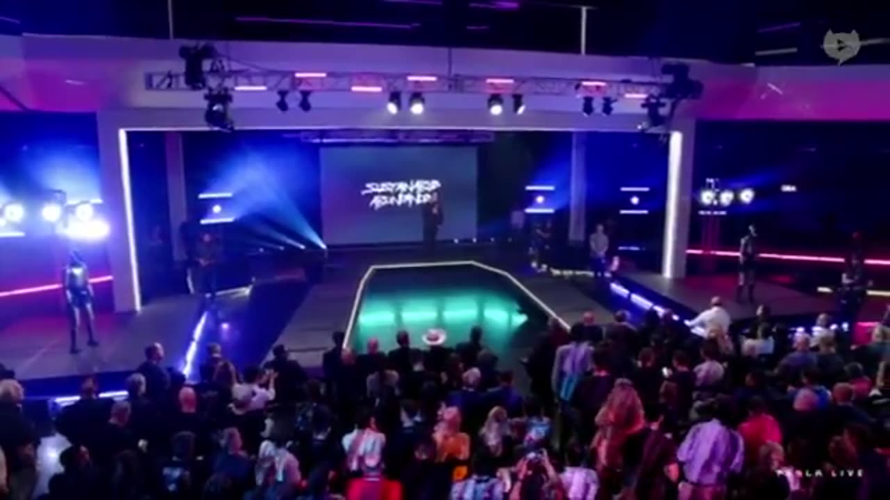 Musk: "Long-term, the AI's gonna be in charge, to be totally frank, not humans."