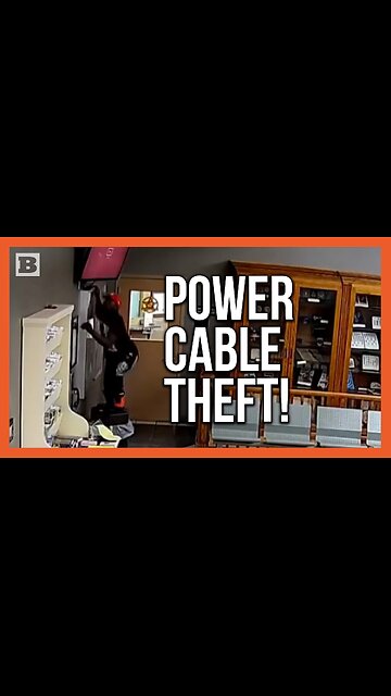 Theft of The Power Cord! Man in Scarface Shirt Steals Cable to Charge His Phone
