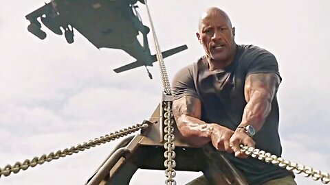 The Rock Going Head-To-Head with a HELICOPTER! _ Hobbs _ Shaw (2019) _ Screen Bites