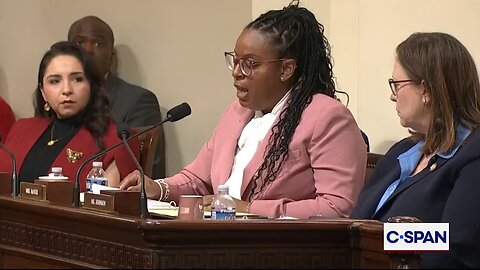 Kristi Noem CLASHES With Dem At Hearing