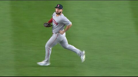 Wilyer Abreu salvó el octavo capítulo de Boston