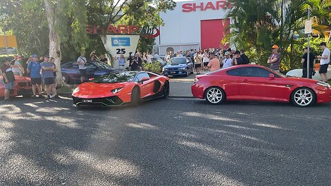 Lamborghini Aventadore V12 engine sounds