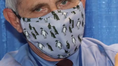 lLLUMlNATl PENGUINS: The Mary Poppins Occult Cloning Program (The Bird People) ￼