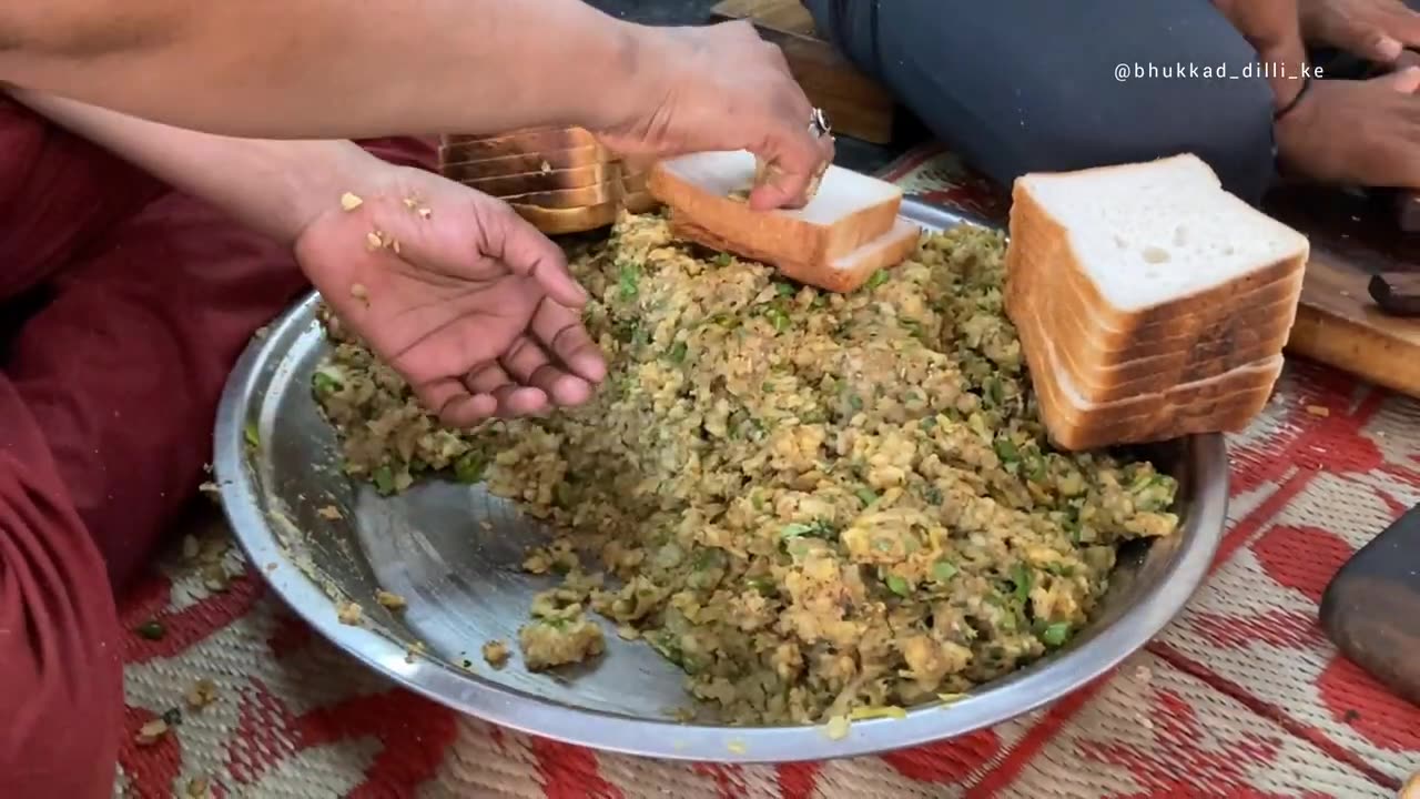 India Biggest Bread Street Food