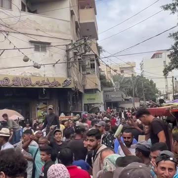 People in Gaza celebrate after the ceasefire and surviving the Israeli genocide