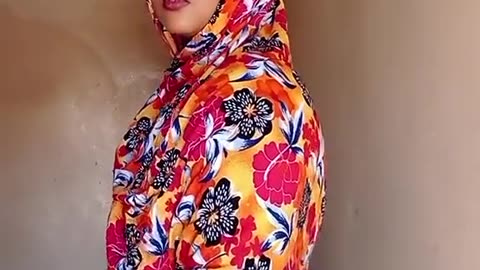 Nice somali girl dance