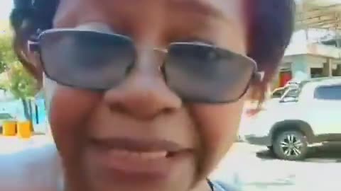 Então quer dizer que o Otoni de Paula ajeitou a vida de toda família?...