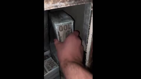 A Kiev city councillors stash of US Dollars was found.