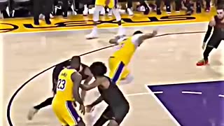 Amazing: LeBron Humbled Poole for this 🥶 #shorts