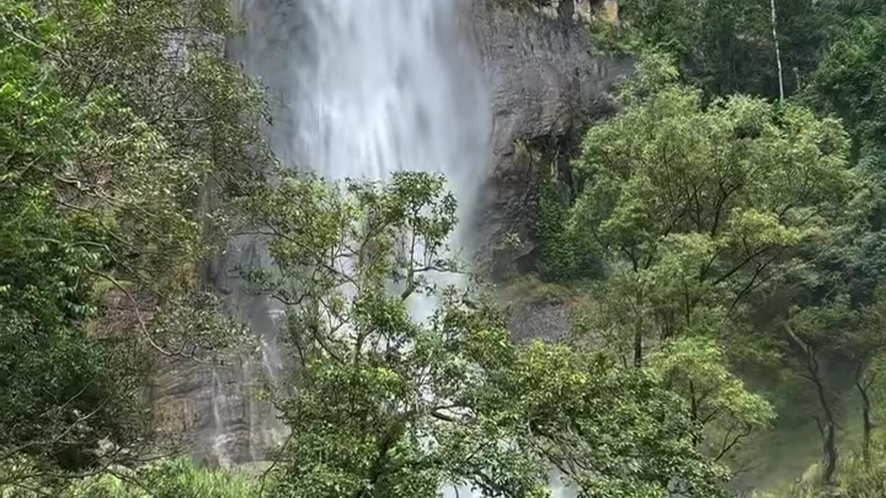 WATERFALLS IN ELLA