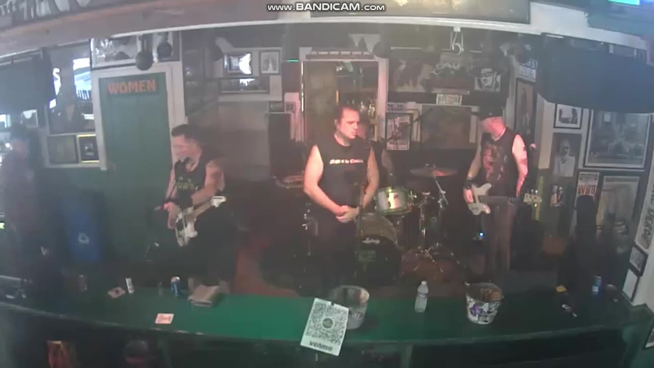 SEPTEMBER 28 2025 LIVE AT GREEN PARROT BAR PART 5