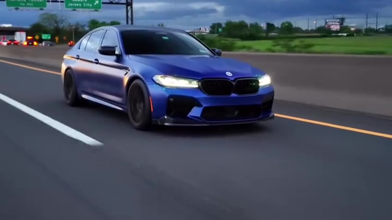 Moves like a predator on the hunt - BMW M5 F90