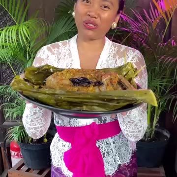 We have just added Bebek Betutu to our cooking class menu. Happy New😊🙏Year