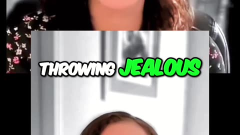 💥 The Narcissist’s Job: Keep You Small at All Costs