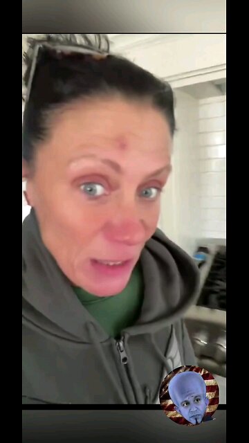 I'm trying to understand her rant about Zelensky but I'm distracted #austinpowers #mole