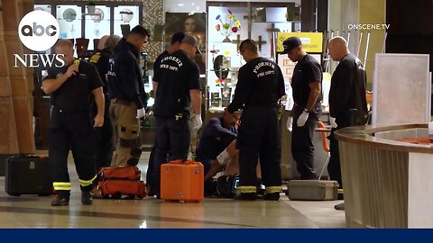 Phoenix airport shooting leaves 4 people injured