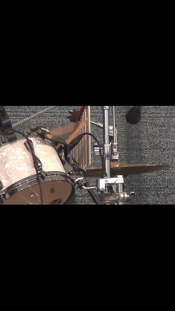 Highlights Of Jingle Jazz by Quantum Jazz Smooth Festive Instrumental