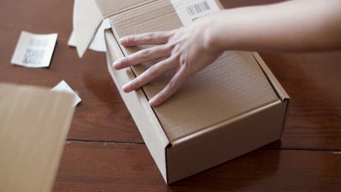 What Should You Consider When Choosing a Label Supplier?