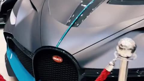 😎💎 The Most STUNNING Bugatti Chiron Interior You'll See! | LuxurySportsCars