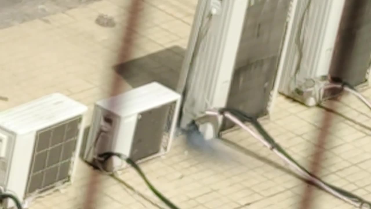 🤯😮 What's Wrong With This Air Conditioner? The Mind Blowing Explanation Will Leave You Speechless! |