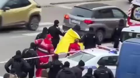 Ukrainian Hero Confronts TCK Punishers in Dnipropetrovsk