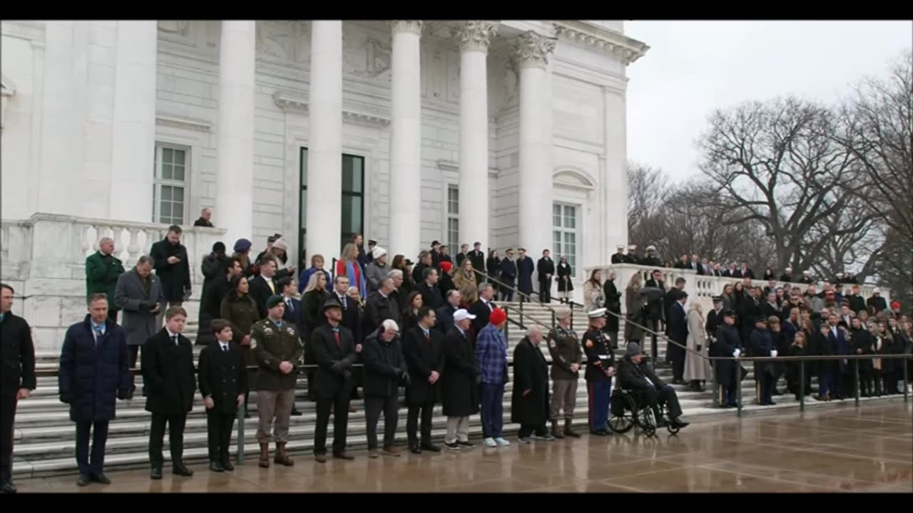 LIVE: President-elect Trump visits Arlington National Cemetery